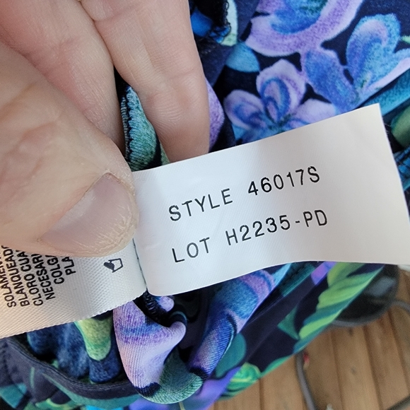 TRANSFORM ♡ Sweet 1pc Multi Color Floral Open Back Padded Bralette Swimsuit 12 - Picture 15 of 16